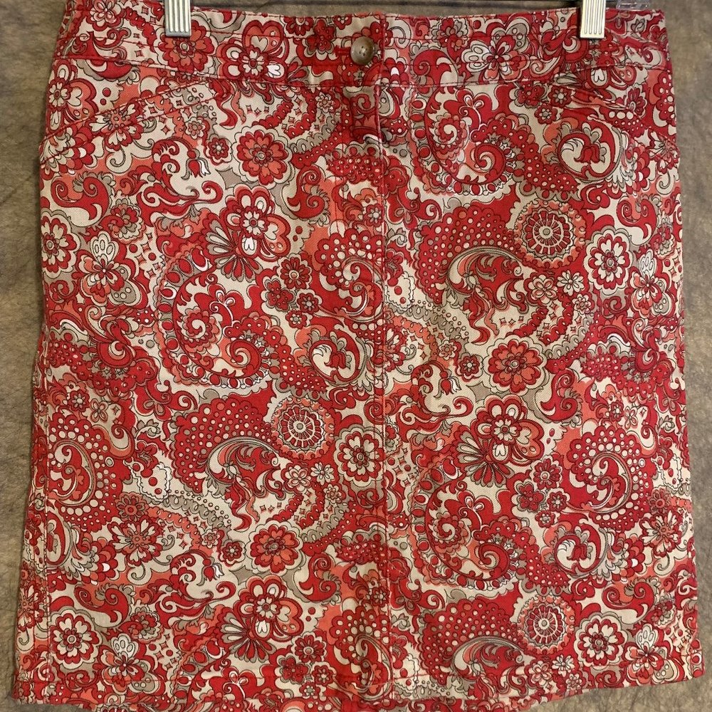 Pink paisley mini-skirt